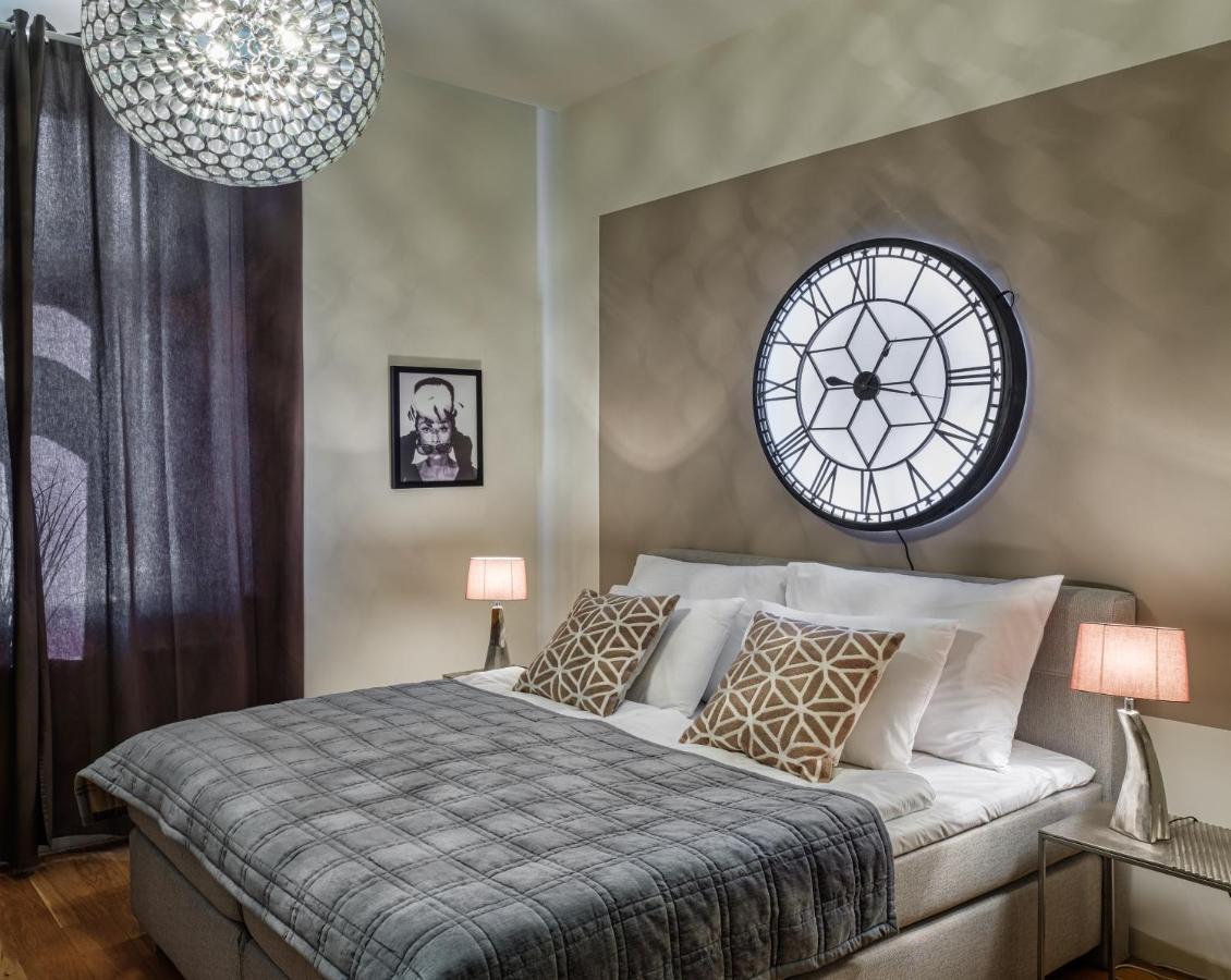 Mn6 Luxury Suites By Adrez Praga Exterior foto