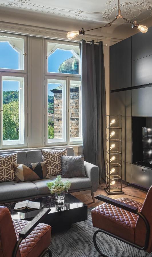 Mn6 Luxury Suites By Adrez Praga Exterior foto