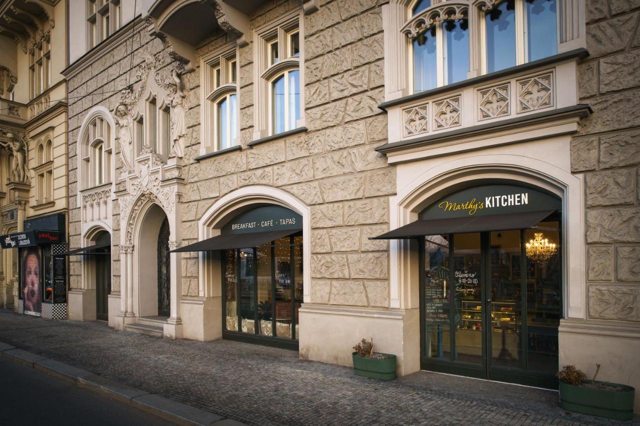 Mn6 Luxury Suites By Adrez Praga Exterior foto